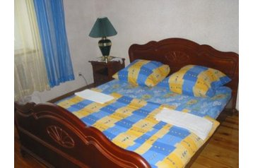 Belarus Privát Kozlovichy, Interiorul